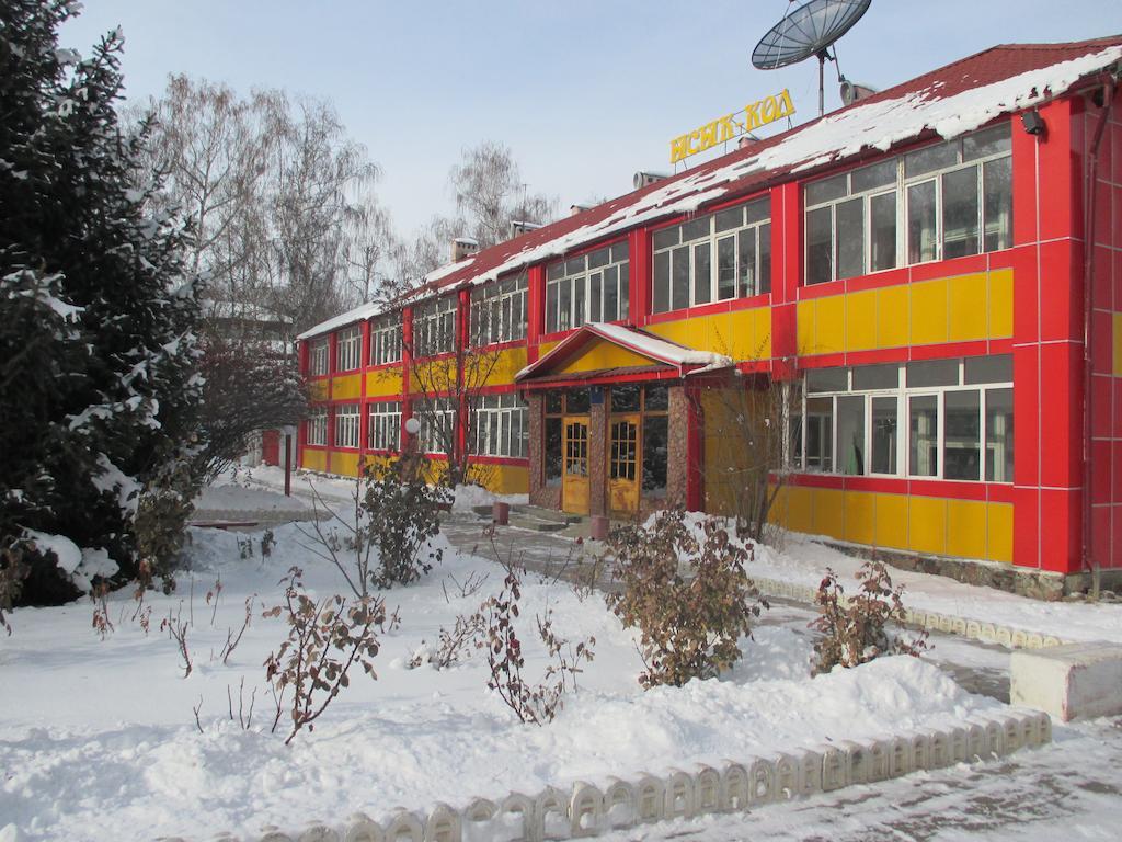 Otel Issyk-Kul Karakol Eksteriør bilde