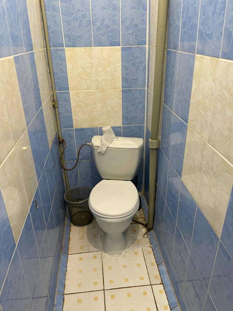 Otel Issyk-Kul Karakol Eksteriør bilde