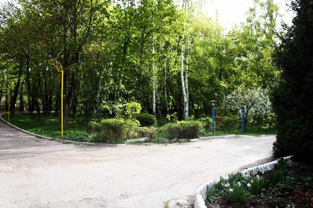 Otel Issyk-Kul Karakol Eksteriør bilde