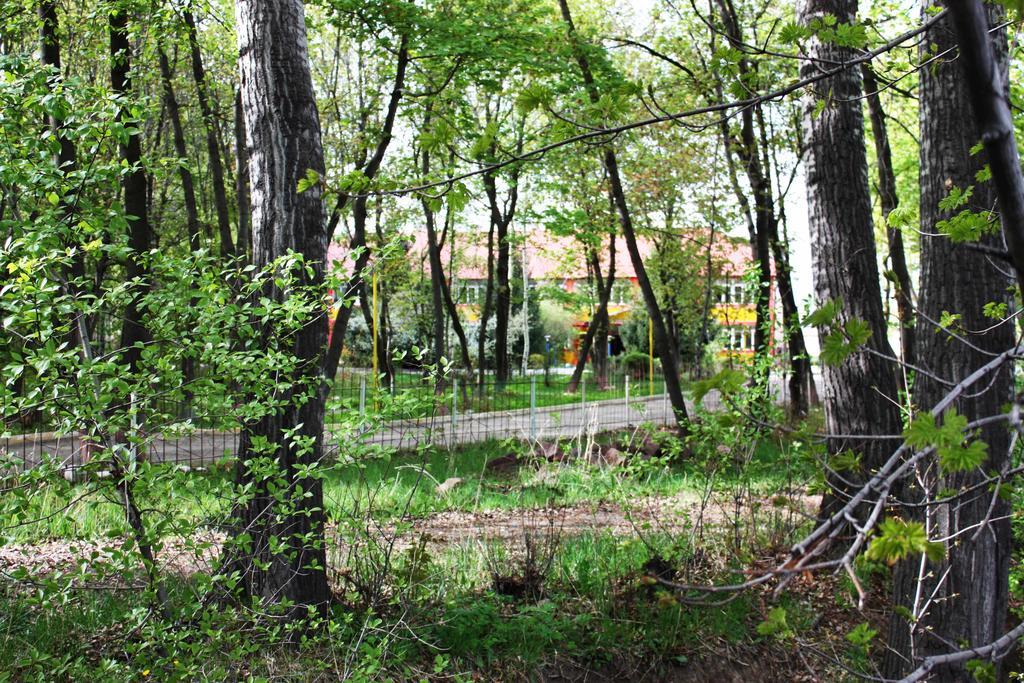 Otel Issyk-Kul Karakol Eksteriør bilde