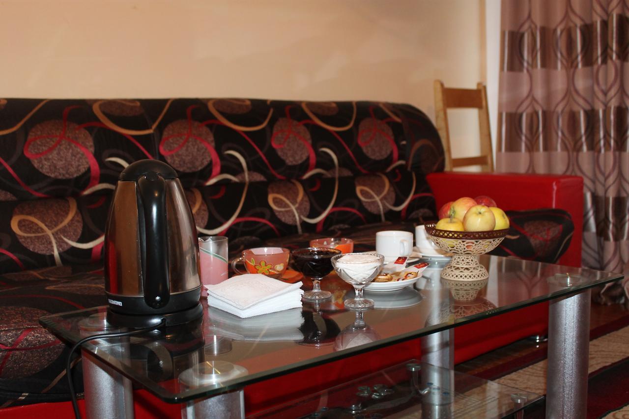 Otel Issyk-Kul Karakol Eksteriør bilde