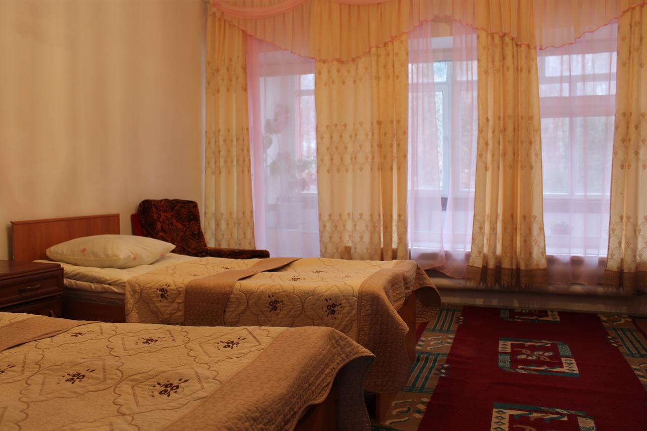 Otel Issyk-Kul Karakol Eksteriør bilde